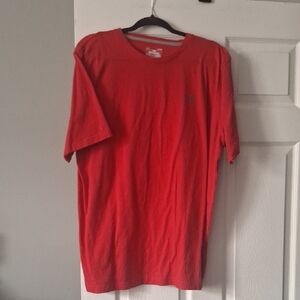 Under Armour Men's Vibrant Red Short Sleeve Tee